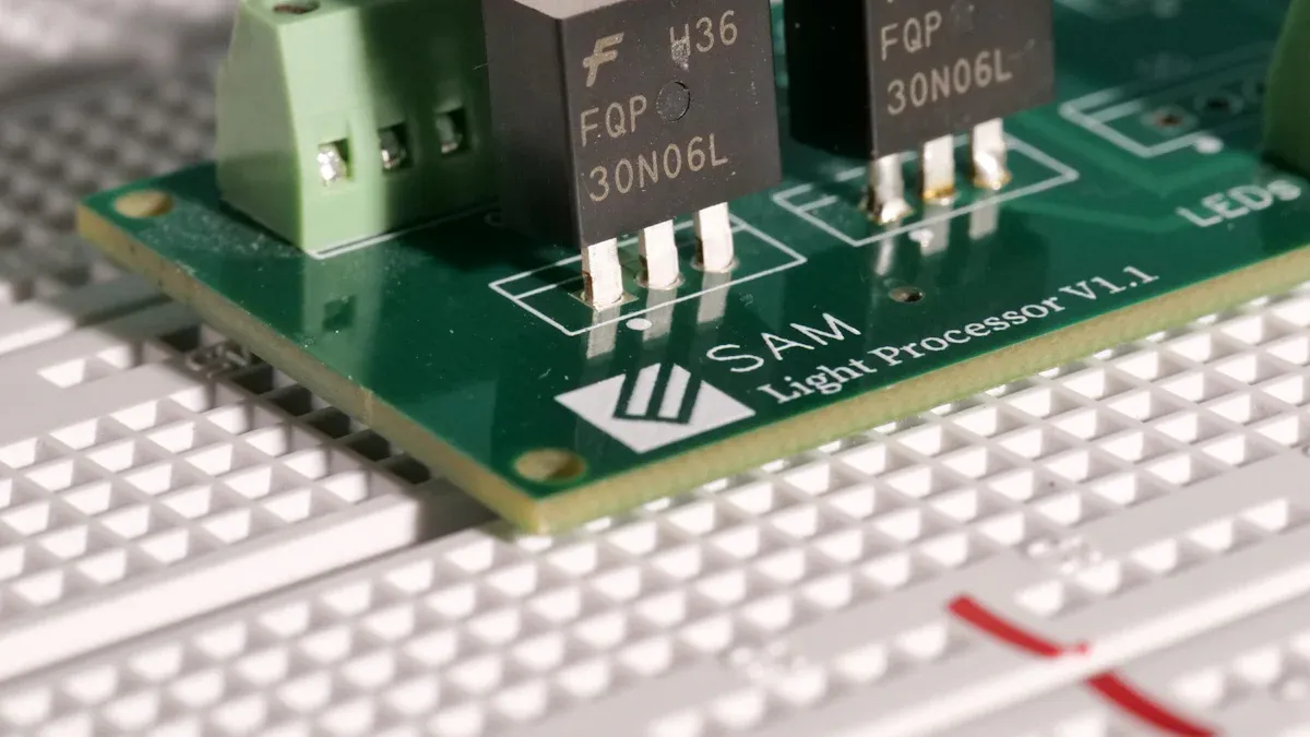 Amplification Applications of TIP122 Transistor