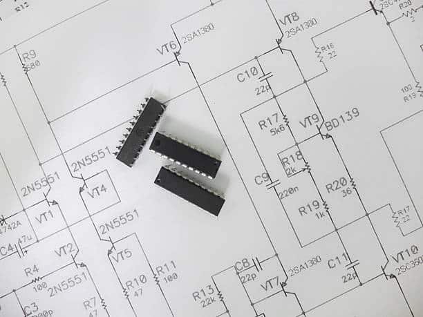 LM324 or LM358 Which Op-Amp Performs Better in Embedded Systems