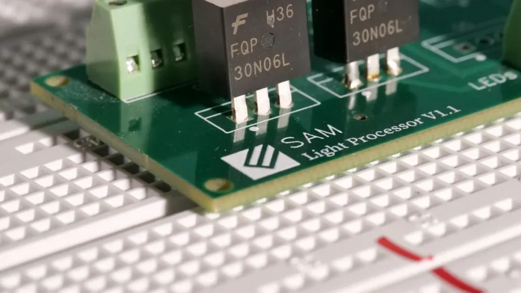 What is the primary control difference between BJTs and MOSFETs?