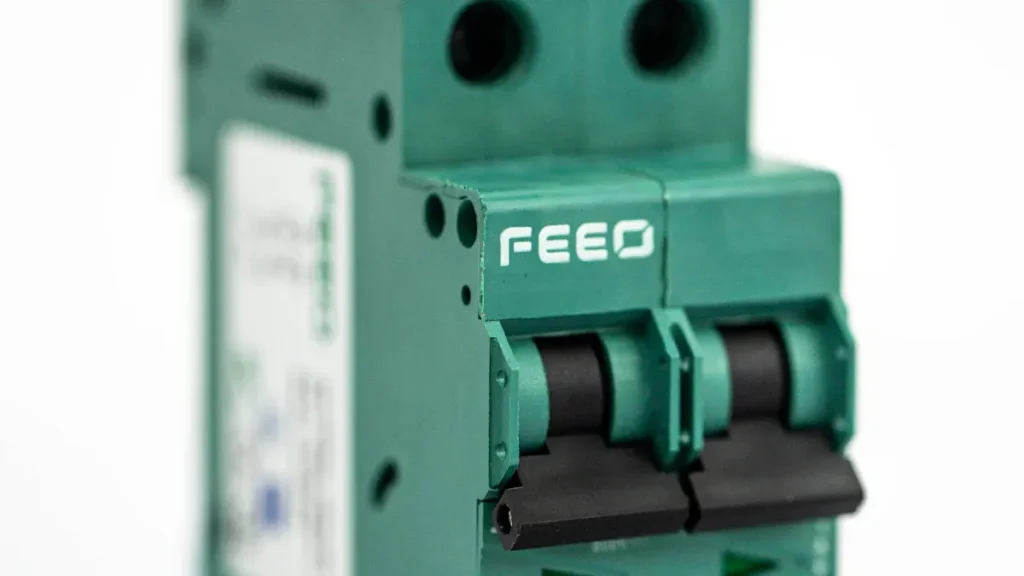 ÐÐ¾Ð½ÑÐ°ÐºÑÐ¾Ñ Schneider LC1D40AB7 Ð´Ð»Ñ Ð½Ð°Ð´ÑÐ¶Ð½Ð¾Ð¹ ÑÐ°Ð±Ð¾ÑÑ Ð² Ð Ð¾ÑÑÐ¸Ð¸