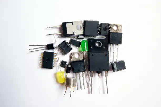 How to Integrate the TP86R203NL,LQ into Modern DC-DC Converter Designs