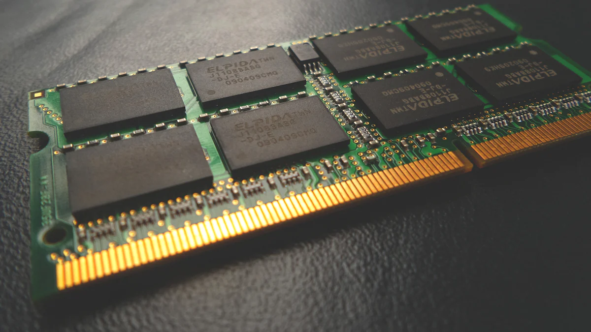 Примеры применения MT29F1G08ABAEAWP:E TR в промышленной электронике